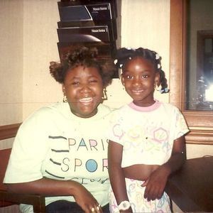 Meet your Posher, Mae